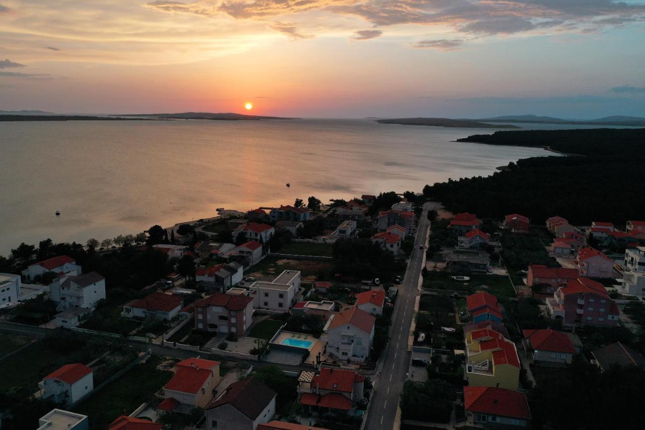 Blue Sunrise Apartment 브르시 외부 사진