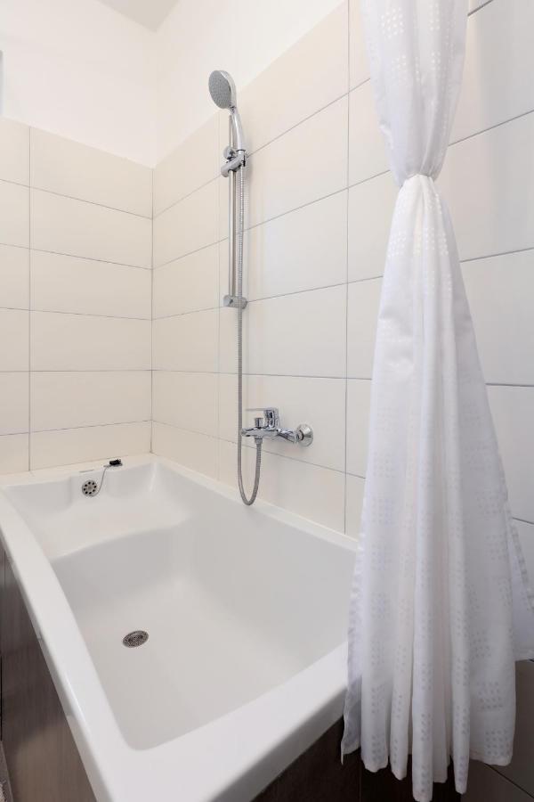 Blue Sunrise Apartment 브르시 외부 사진